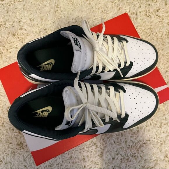 Nike Dunk Low Vintage Green - Picture 9 of 10